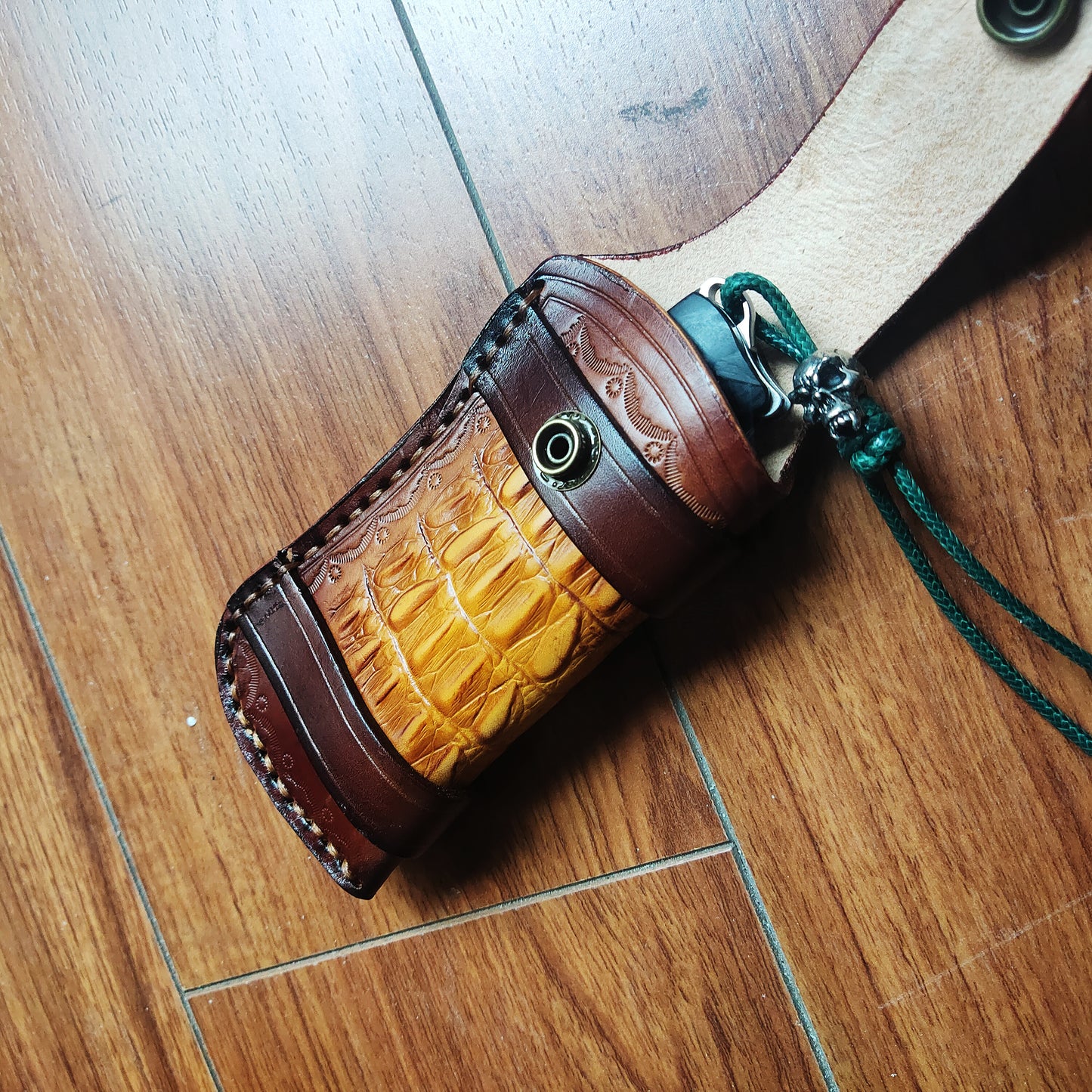 Reclusedge Handmade Leather Sheath For Folding Knives