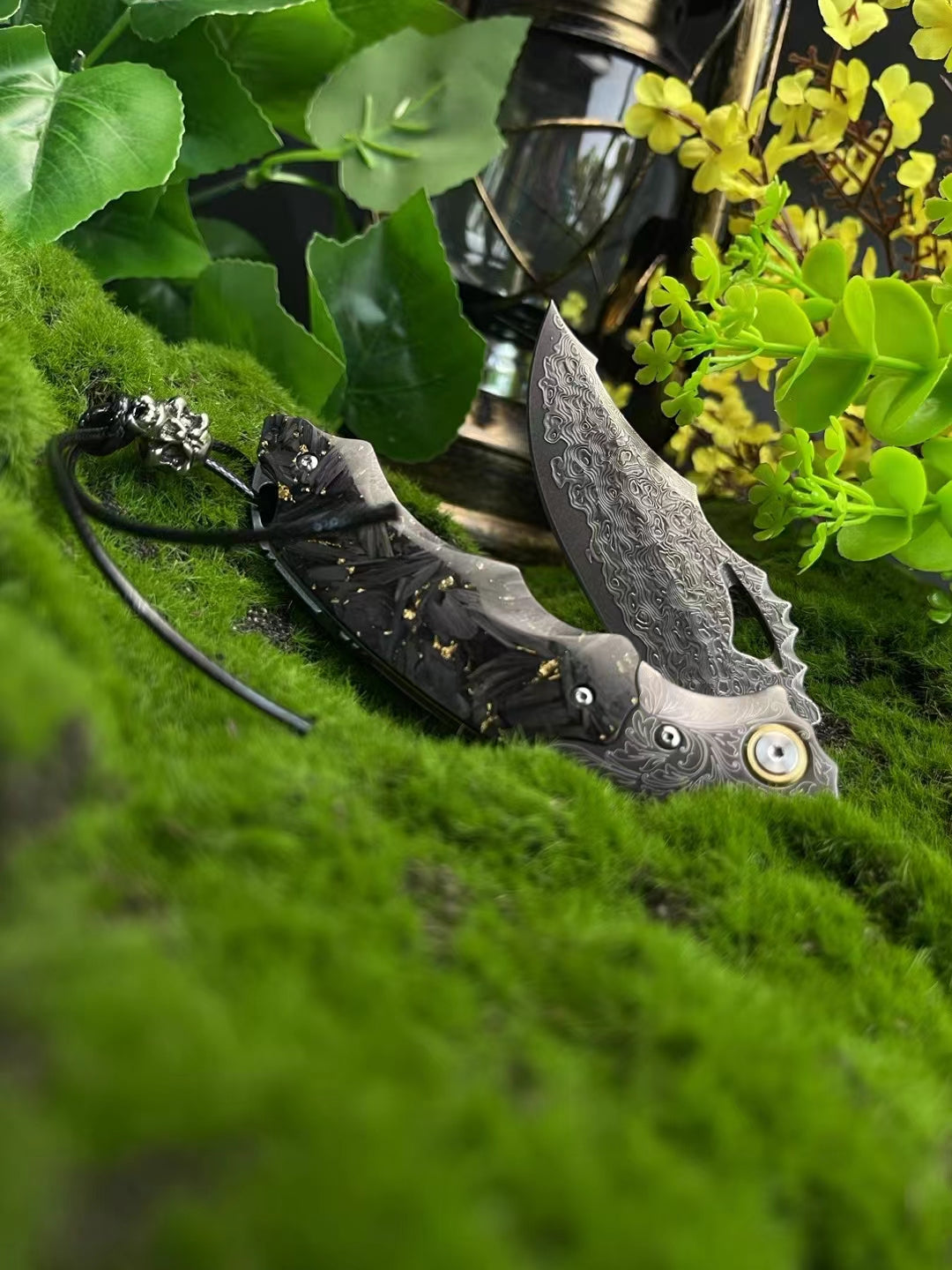 Eagle Eye Damascus Blade Outdoor Pocket Folding Knife