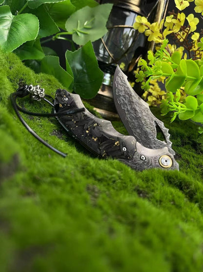 Eagle Eye Damascus Blade Outdoor Pocket Folding Knife