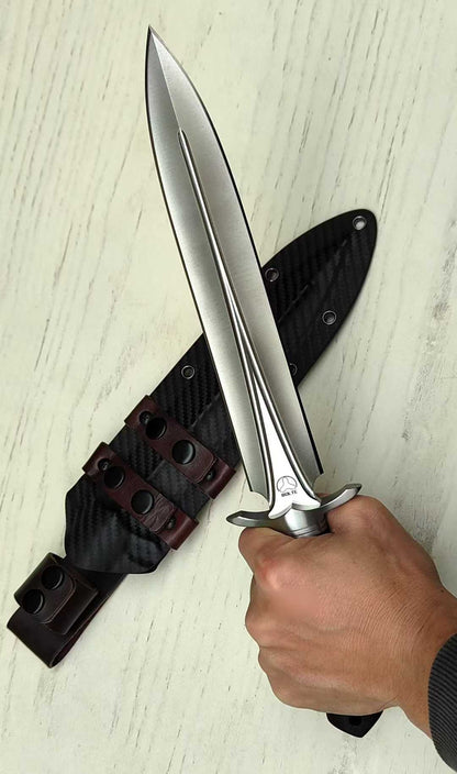 Bolte Ice Front V A8 Steel Dagger Double Blade Knife