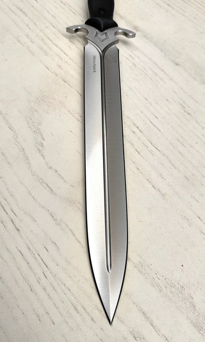 Bolte Ice Front 6 A8 Steel Dagger Double Blade Knife